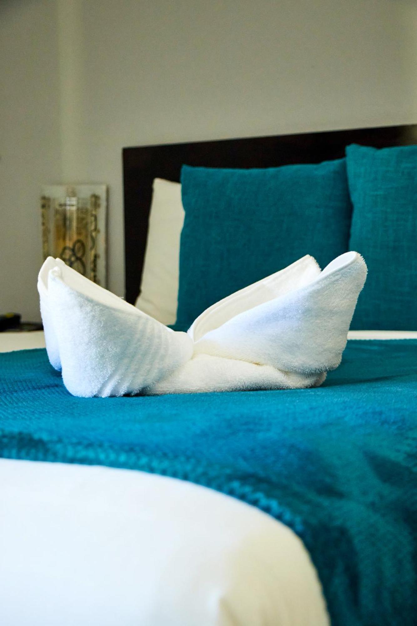 Laha Hotel Maun ภายนอก รูปภาพ