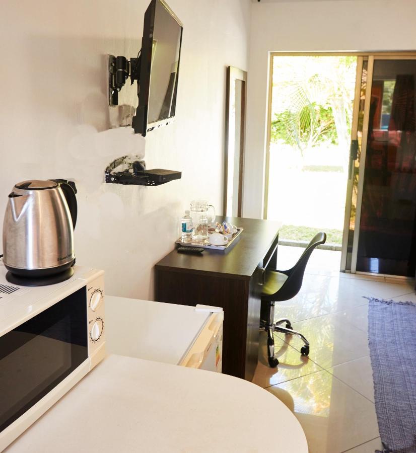 Laha Hotel Maun ภายนอก รูปภาพ